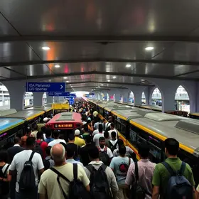 terminais de ônibus mais cheios de SP